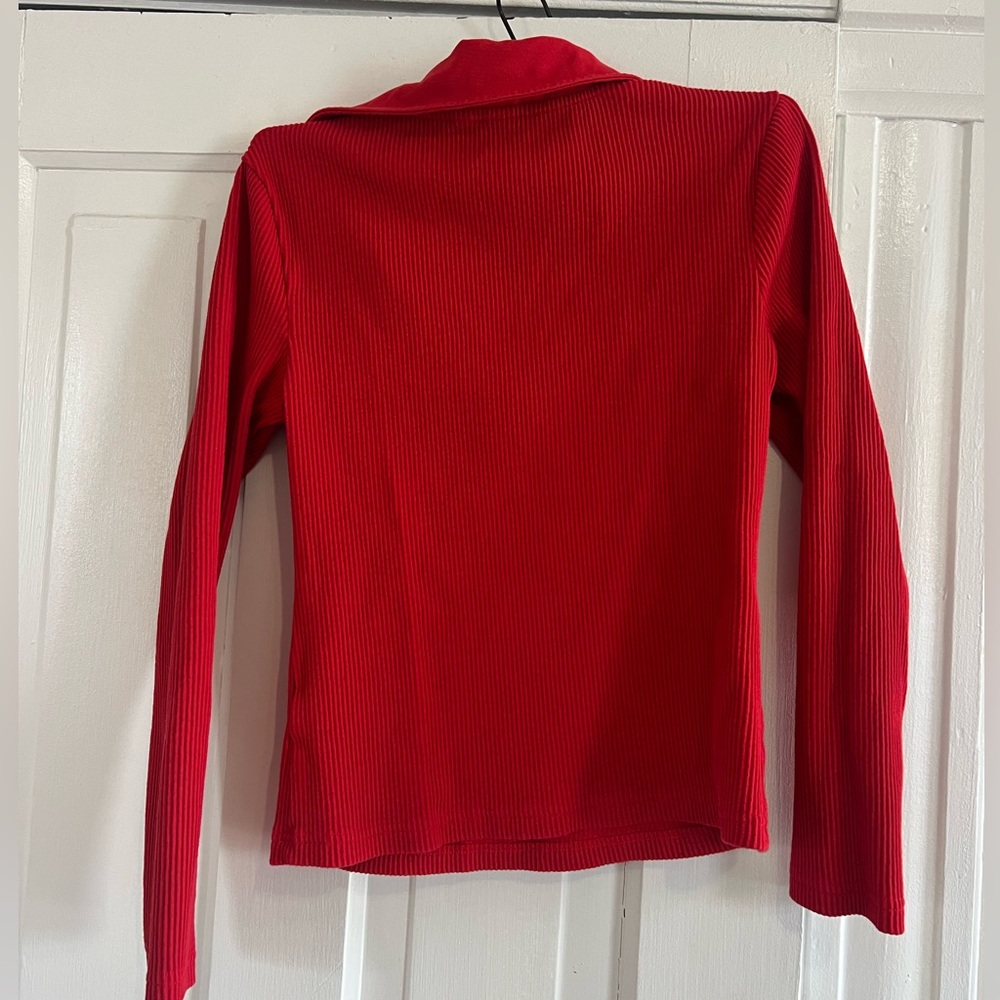 Collared V-Neck Ribbed Top - Picture 6 of 6